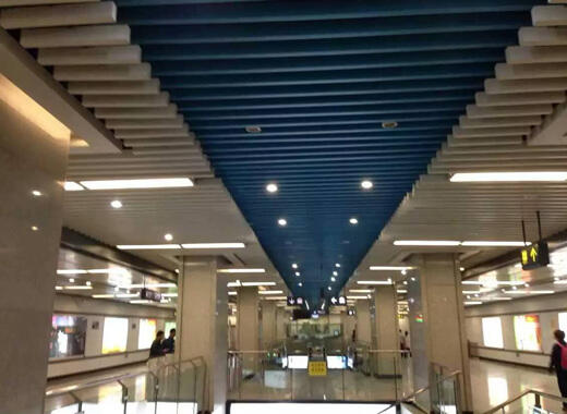 地鐵鋁方通案例